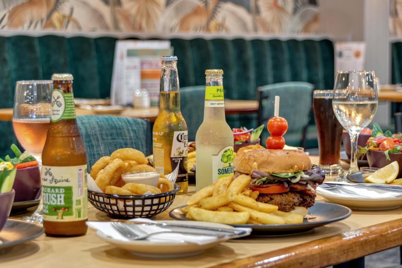 Gawler Arms Hotel Екстериор снимка